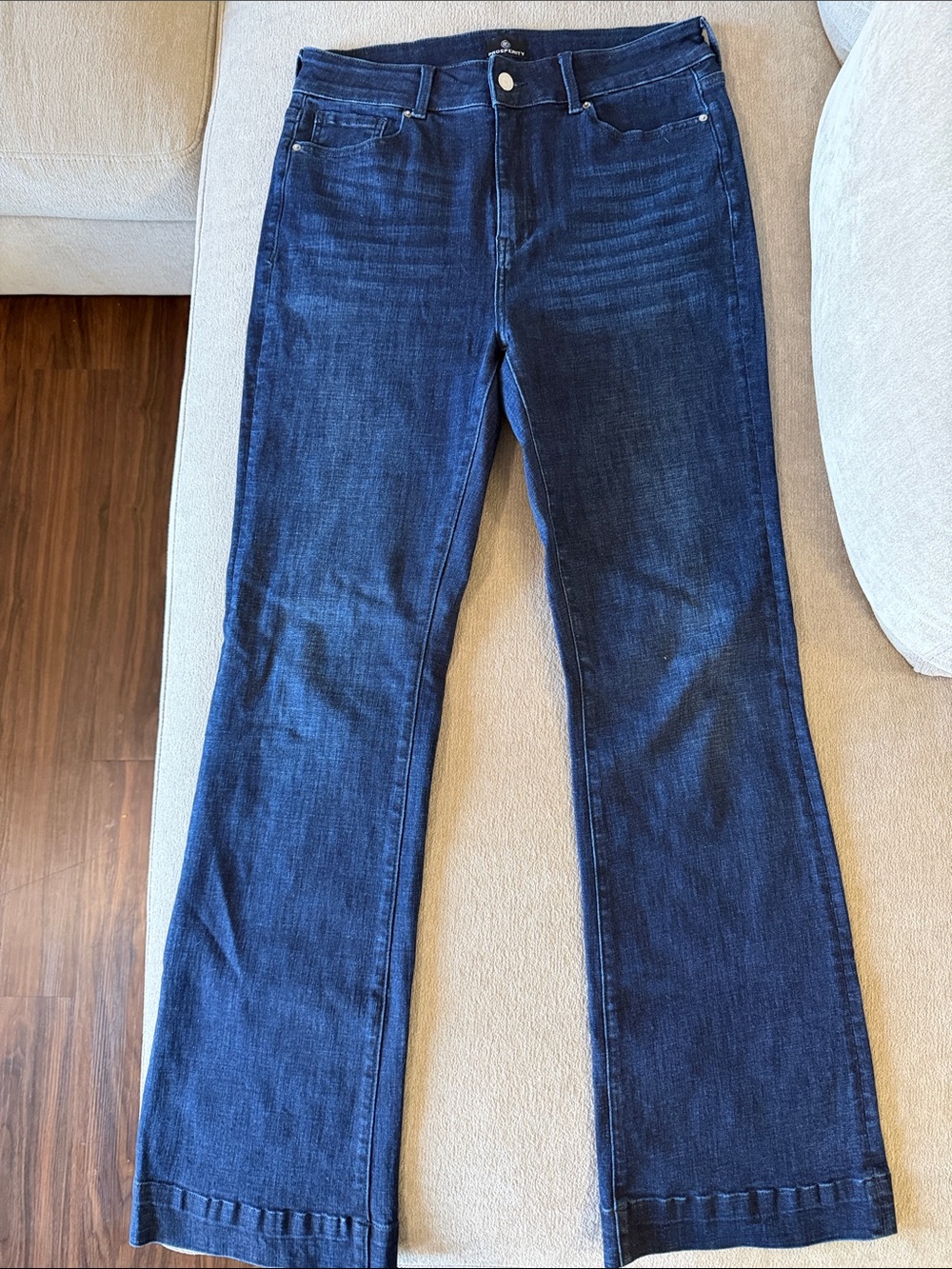 Women’s Boot Cut Jeans - Dark Blue